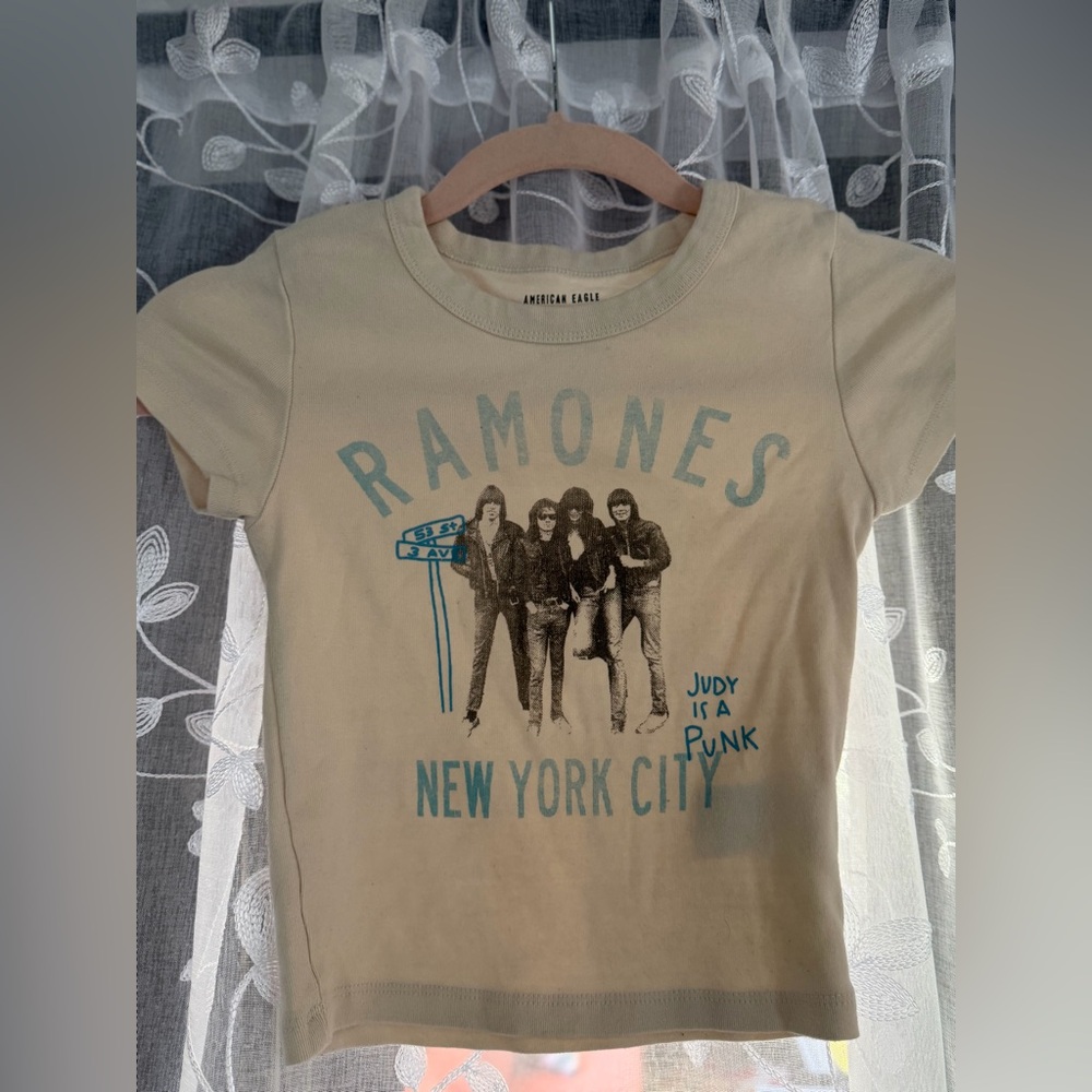 American Eagle Outfitters Tan Tee with Teal Ramones Graphic